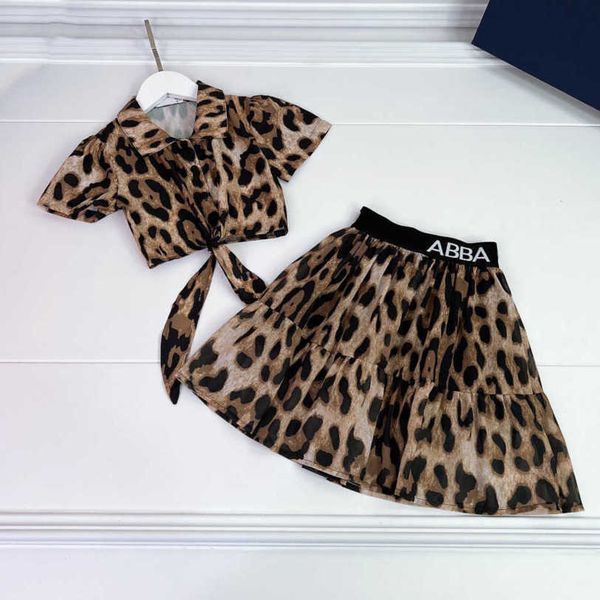 

23ss kid girls shirt skirts set brand designer skirt shirt suit leopard print short sleeves pleated half skirt sets pure cotton kids clothes, White