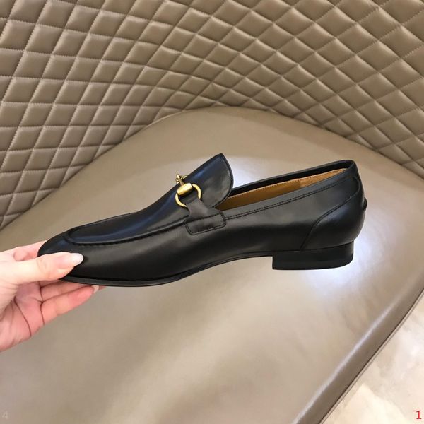 

g5/11model 2023 original luxury design loafers shoes spring summer fashion shoes comfy leather boat shoes men casual shoes big size 38-45, Black
