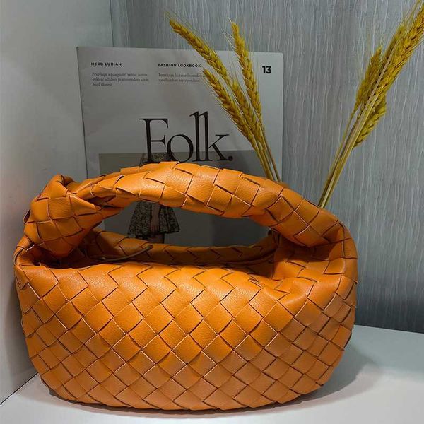 

botega venates jodie mini teen intrecciato pouch woven knotted net red ashigo same mini ox horn single shoulder armpit portable cloud bag qq