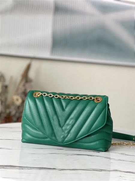

designer luxury bags green new wave v chain shoulder handbags m58553 hasp up crossbody bag leather women handbag weekender bag women