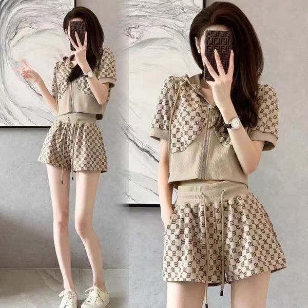 

women's two piece pants high end sports shorts set summer casual loose short sleeve hooded fashion knitted 230322, White