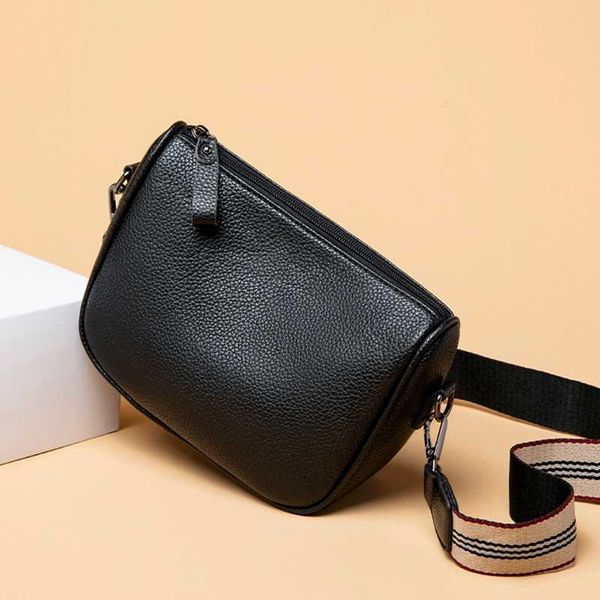 

semicircle fashion small crossbody bag lady for women handbag pu leather saddle shoulder messenger bags purse bolsas feminina, Red;black
