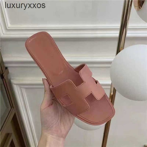 

beach shoe hermas designer high version sandals female style versatile fashion diamond slipper flat leather beach female cmd6