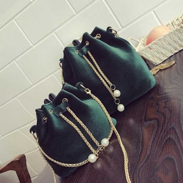 

chain velvet shoulder summer bucket bag women small handbag 01-sb-mnstsr style mini