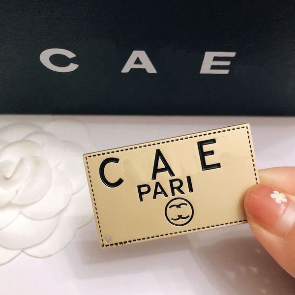 

designer academy badge brooch brand logo stamp brooch fashion versatile letter brooch wedding party gift lapel pin family couple luxury love, Gray