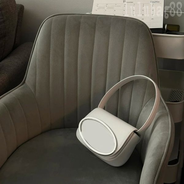 

special oval shape letter leather bag travel pochette luxury handbags magnetic flap underarm borse enamelled wedding shoulder totes bags xb0
