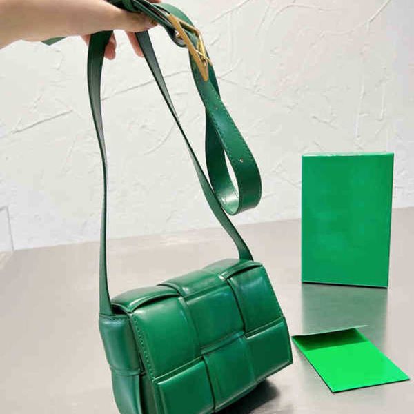 

shoulder bags tote woven padded bags chain vintage handbag ladies leather braided square luxury casual cross body purse 220914