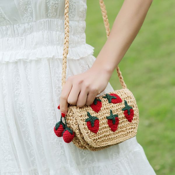 

waist bags strawberry straw woven outdoor wallet summer wild personality fashion crossbody 230323