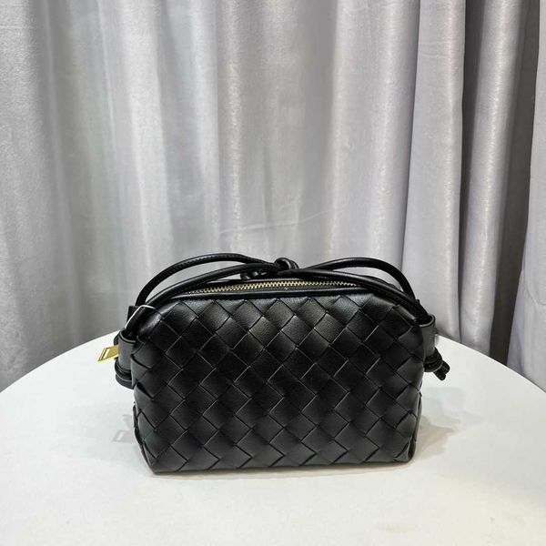 

botega venates jodie mini teen intrecciato pouch square woven cloud soft leather dumpling women's fashion single shoulder diagonal cros