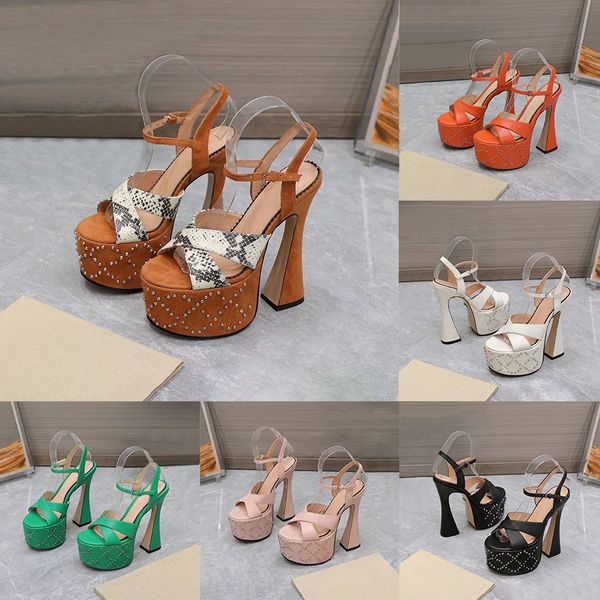 

designer sandals women studs sandal platform slippers horseshoe heel sandals interlocking letter slipper python print leather slippers ankle, Black