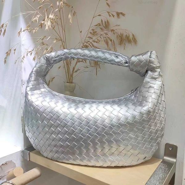 

botega venates jodie mini teen intrecciato pouch woven bag type large capacity knotted handbag cloud ox horn dumplings 69i6
