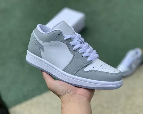 

2023 basketball shoes new jumpman 1 low mens 1s white wolf grey aluminum womens running outdoor sports sneakers ship with box