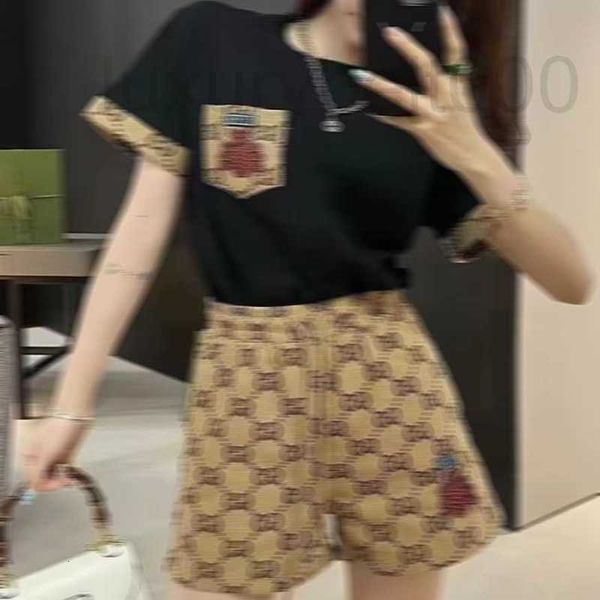 

women's two piece pants designer letters womens t shirts skirts sets shorts summer casual loose tshirt fashion brand for women mubp, White