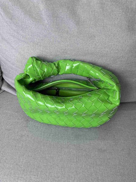 

botega venates jodie mini teen intrecciato pouch patent leather woven horn cloud hand knotting handbag 57au