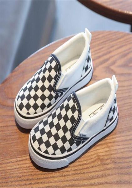 

sell children039s canvas shoes spring autumn outdoor athletic girls boys casual board shoes soft bottom comfortable kids ba4729824, Black