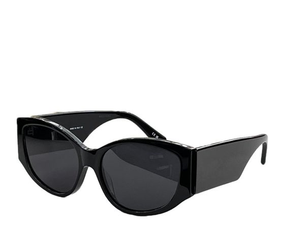 

womens sunglasses for women men sun glasses mens fashion style protects eyes uv400 lens with random box and case 0258s, White;black