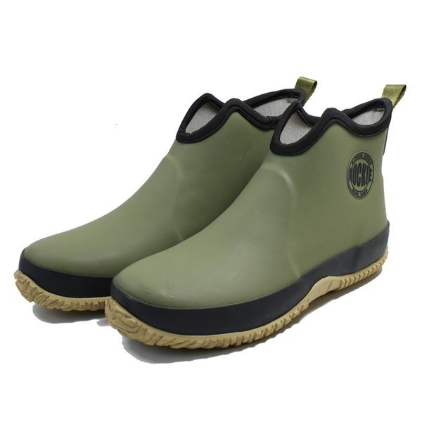 

rain boots men's slip-on rain boots waterproof rubber ankle boots outdoor casual fishing boots students rain shoes male platform bootie, Black;red