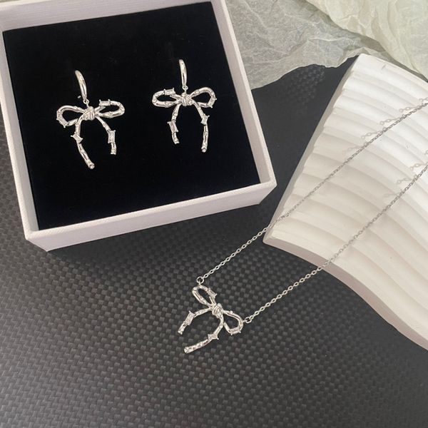 

2023 new luxury brand stud earrings classic pendant necklaces bowknot silver chain for women dance party dress wedding party earrings, Golden;silver
