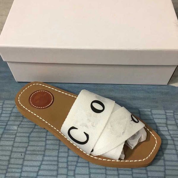 

2023 new fashion designer woody sandals for women mules flat slides light tan beige white black pink lace lettering fabric canvas slippers w