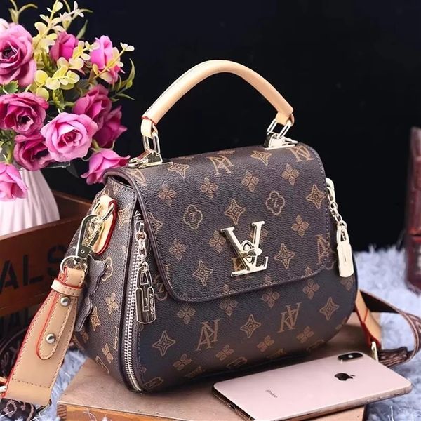 

new brand fashion retro vintage printed casual messenger bag one shoulder big bag women handbag and handbags delle donne della bor223q