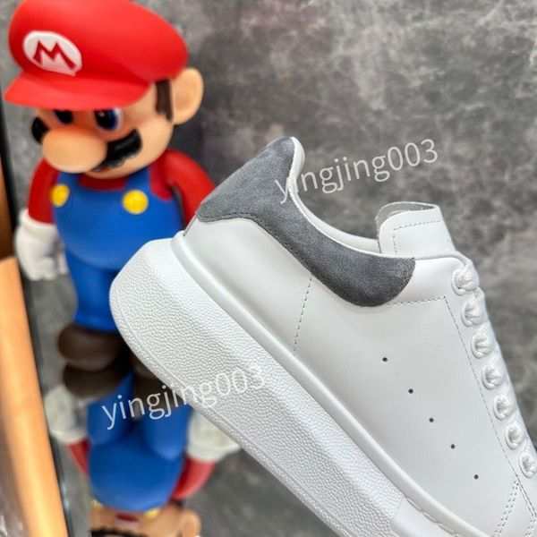 

luxury casual shoes men women black for triple chunky oreo black brown sole blue flat fashion boots