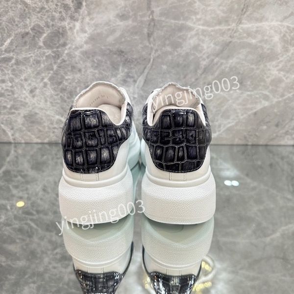 

2023 new luxury designer casual shoes flats black men women prom shoe sneakers