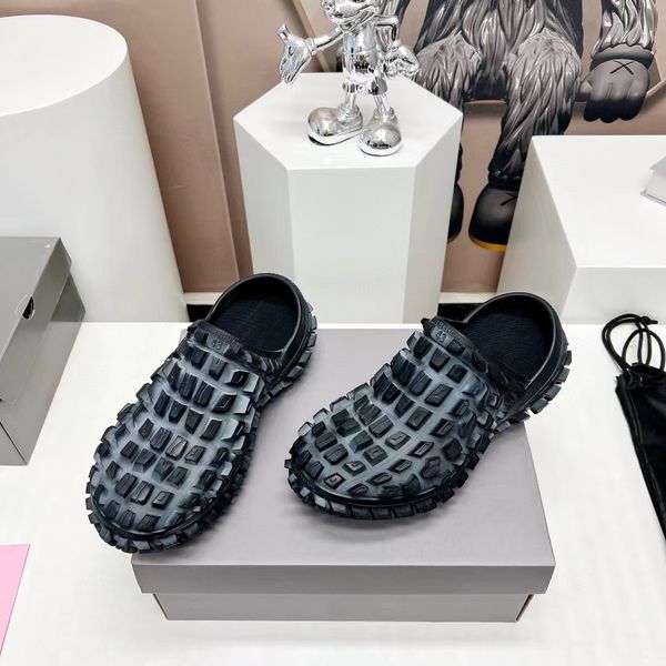 

2023 luxury designer retro tire semi-drag casual shoes fashion casual shoes rubber non-slip outsole size 39-44