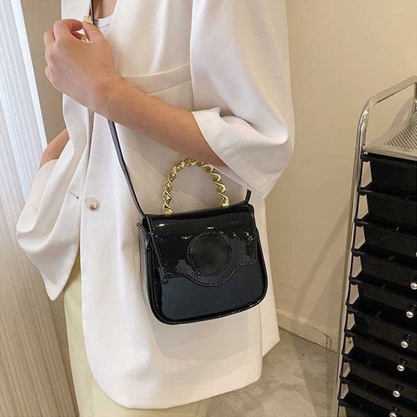 

2023 designer handbags women crossbody bags fashion distinctive light luxury one shoulder cross body portable versatile small square bag 230