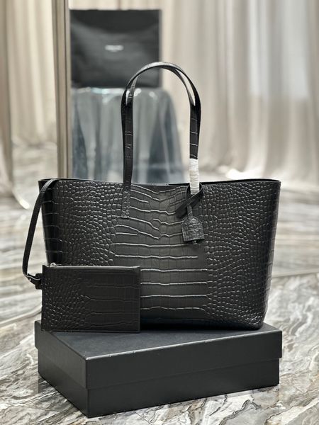 

tote luxury bag large capacity women's shopping brand design interior with hold bag black color