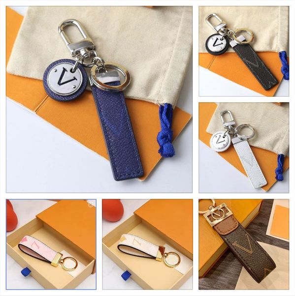 

fashion keychain classic exquisite luxury designer car keyring zinc alloy letter lanyard gold metal small jewelry lover keychains pendant wi, Silver