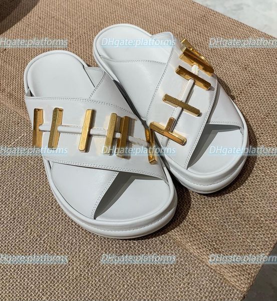 

luxury shoe designer woman sandal man slide summer classic rubber thick platform slipper golden metal f letter graphy leather crossover band, Black