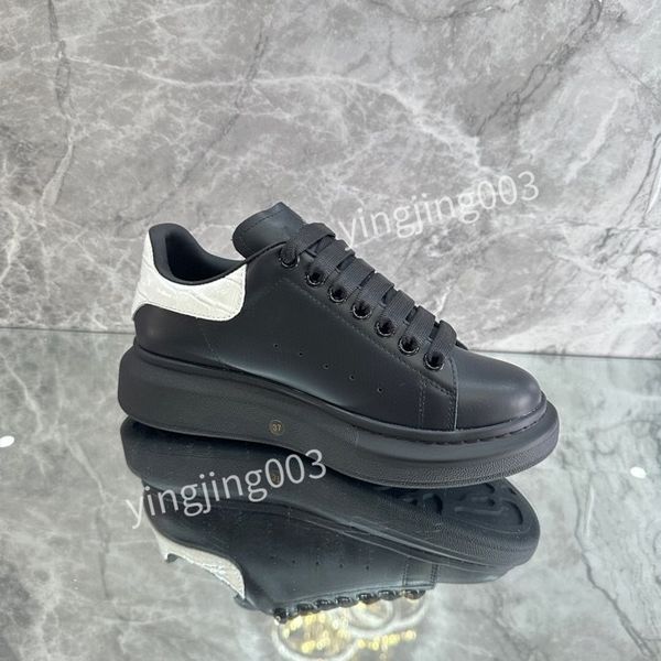 

2023 luxury women sneakers boots shoes leather lace-up sneaker cowhide fashion lady trainers woman shoe men gym sneakers, Black