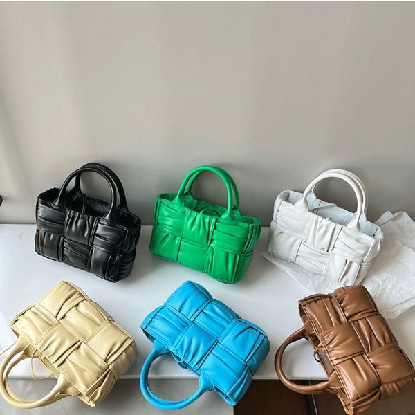 

designer women's bag mini tote bag crossbody bag leather pleated handbag all-match women's fashion purse net red model essential s