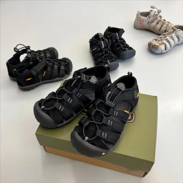 

summer beach classic sandal kn designer outdoor shoes water-friendly breathable for kids size 26-35, Black