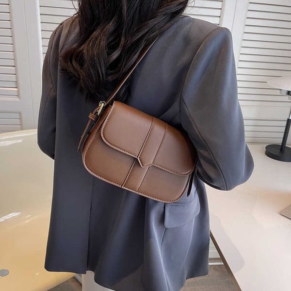

shoulder bags vintage small pu leather flap for women hit trend female branded trending underarm handbag 230322