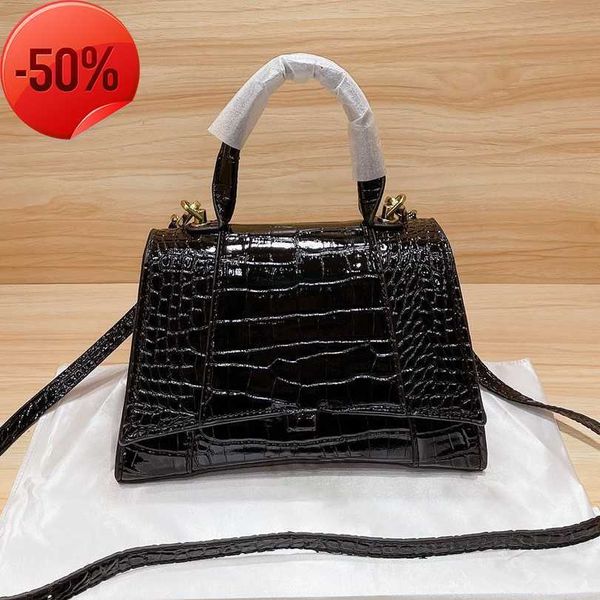 

leather overnight bag fashion handbags luxury bags hourglass crocodile embossing women totes single shoulder crossbody half moon genuine lea