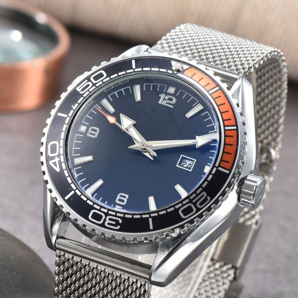 

2023 new brand original business men& paneraiss watch classic round case quartz watch wristwatch clock - a recommended watch for casual a38, Slivery;brown
