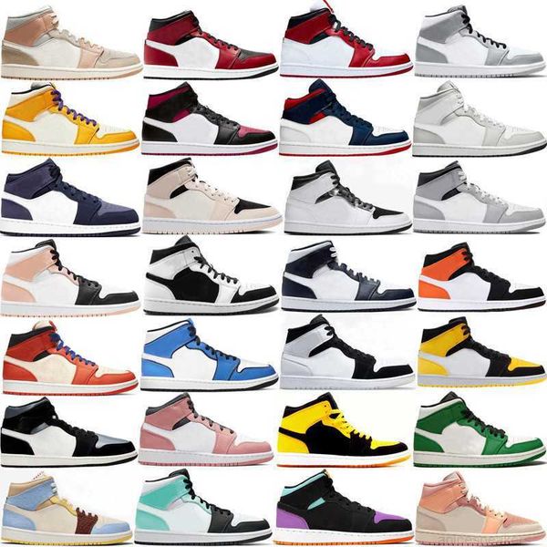 

man shoe woman 1s mens sneakers mid 1 pink quartz grey camo sanded purple university gold chicago light smoke grey yellow toe signal blue ne, Black