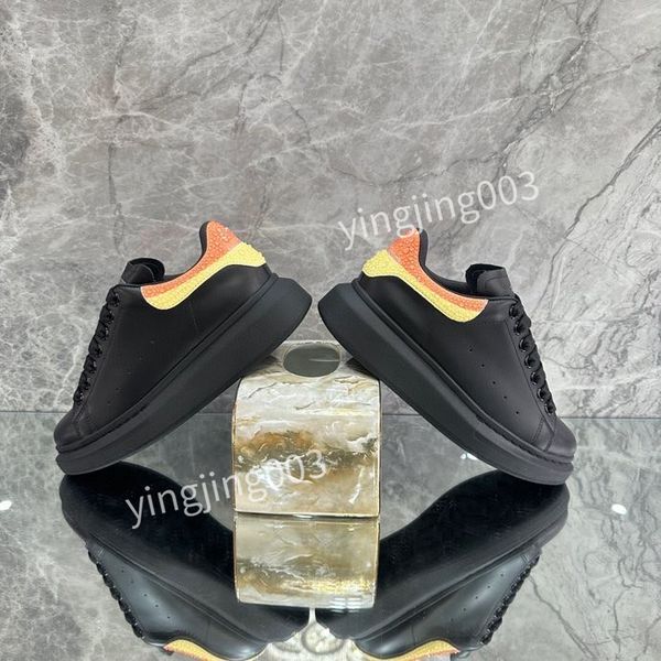 

luxury designer leather shoes mens sneakers grey white black women sports trainers shoe xsd221116