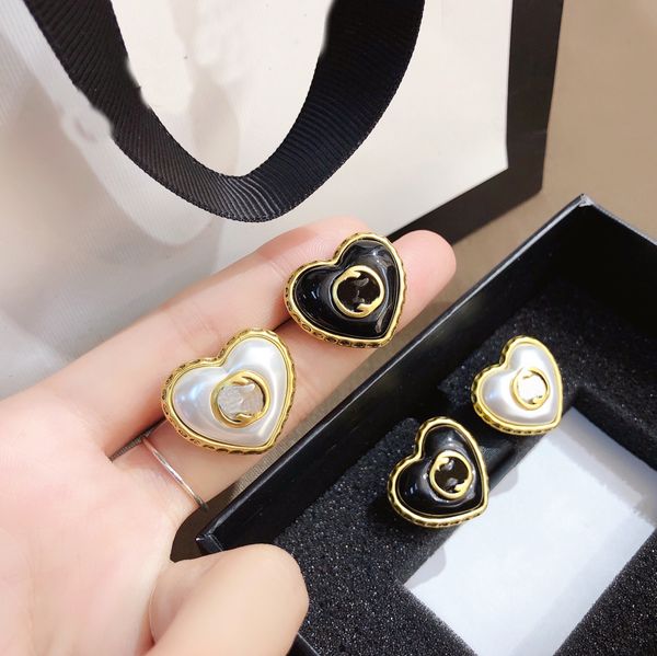 

2 colors womens brand designer earrings stud ear cuff women elegance temperament simple ladies copper wedding party jewelry accessories with, Golden;silver