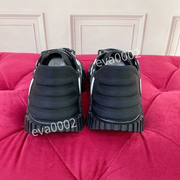 

2023 luxury calfskin designer shoes sneakers casual shoes boots mens women high running luxury vintage sd221001, Black