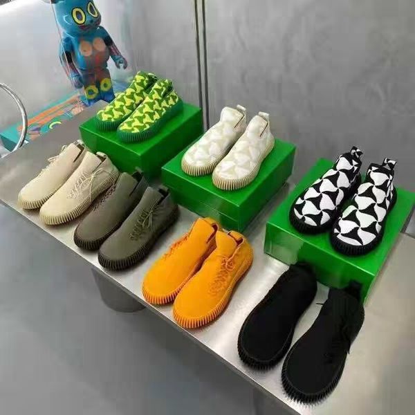 

with box running sports designer shoes men womens arzareth enflame amber tephra cream hi-res red sun woman hospital blue runner bv, Black