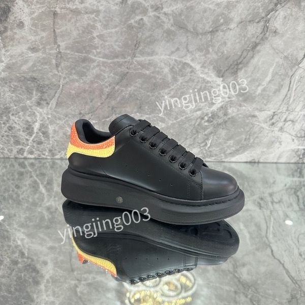 

new r leather shoes mens sneakers grey white black women sports trainers shoe xsd221116