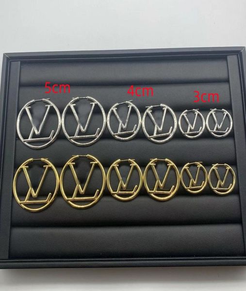 

2023 fashion gold hoop earrings for lady women party wedding lovers gift engagement jewelry for bride9509822, Golden;silver