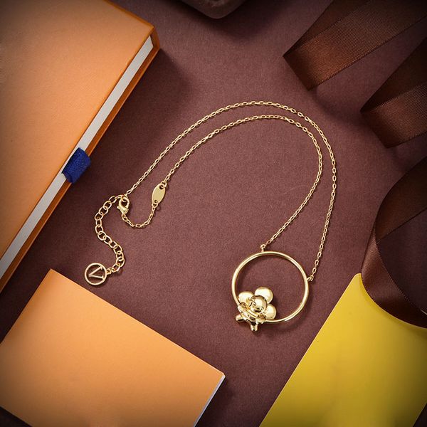 

necklace designer jewelry for women fashion luxury 2022 new gold pendant necklace long chain with long skirt party casual nice, Silver