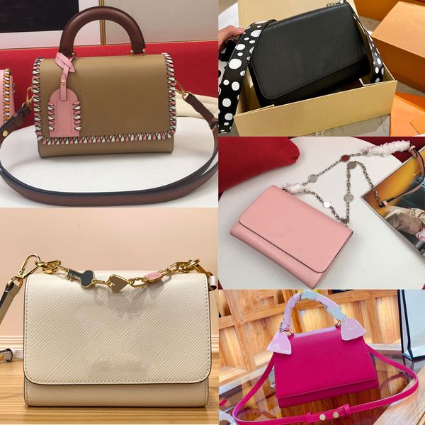 

7a quality fashion classic womens twist designer bag shoulder bags chain denim clutch handbags lady leather v lock flap purse luxurys 2023