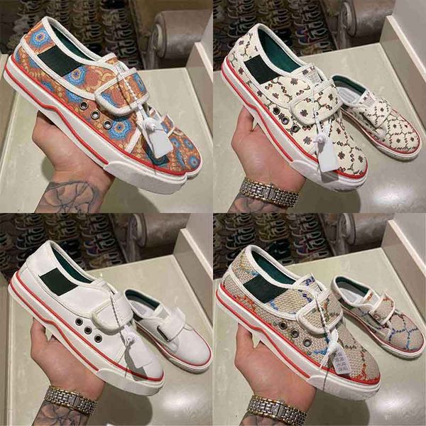 

designer men designers 1977 tennis casual shoes velcro canvas shoe washed jacquard denim women rubber sole embroidered vintage sneakers high, Black
