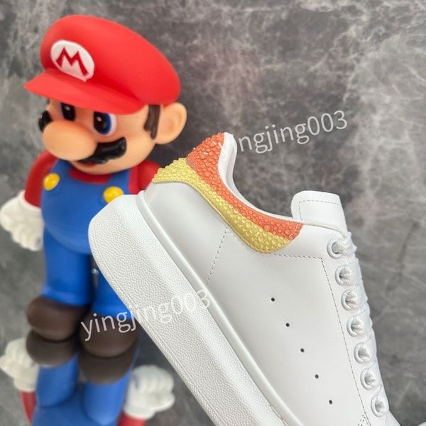 

new r running shoes fashion sneakers mens and womens luxury sports shoe new casual trainers classic sneaker xsd221116, Black