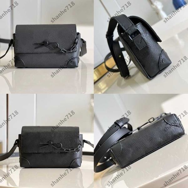 

5a cowhide black emboss steamer messenger bag men women shoulder crossbody bags designer luxury handbags phone camera purses flap totes clut