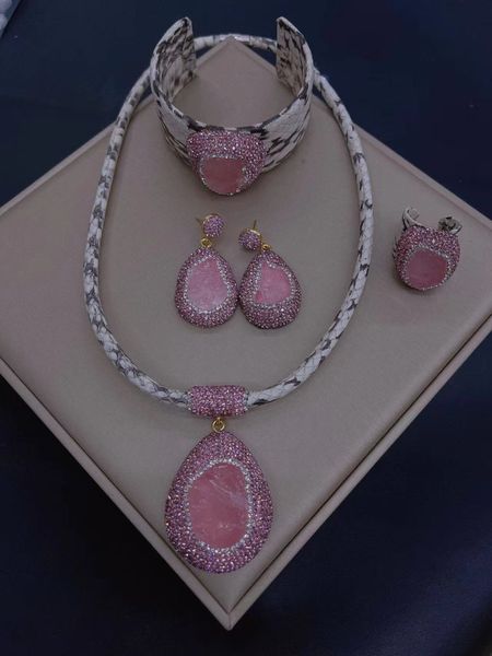 

wedding jewelry sets natural pink mineral bud crystal jewelry set high end atmosphere leather personality banquet necklace female fashion 23, Slivery;golden